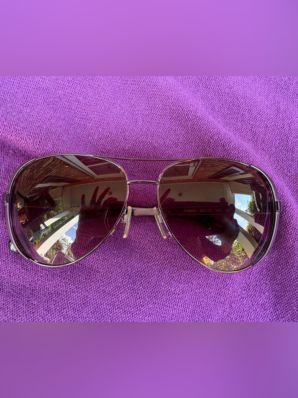 Michael Kors MK5004 CHELSEA
Aviator Sunglasses For Women